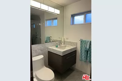 5262 N Willowcrest Ave, Los Angeles, CA 91601 - Photo 47