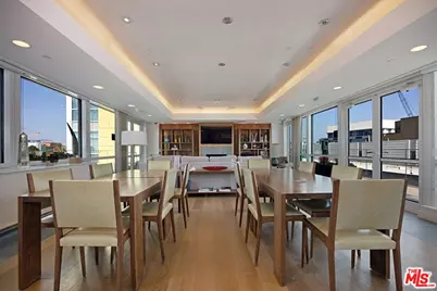 1705 Ocean Ave #103, Santa Monica, CA 90401 - Photo 3