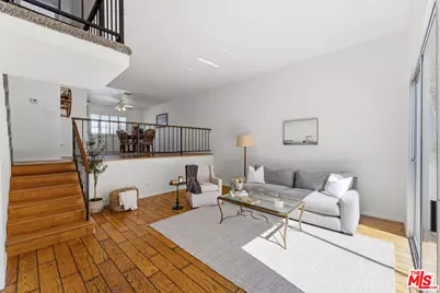 10030 Owensmouth Ave #67, Los Angeles, CA 91311 - Photo 7