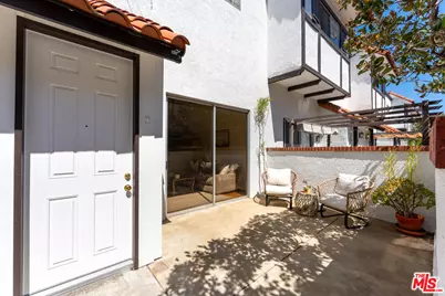 10030 Owensmouth Ave #67, Los Angeles, CA 91311 - Photo 5