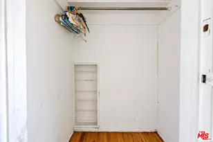 1036 S Genesee Ave, Los Angeles, CA 90019 - Photo 11