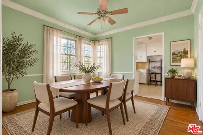 1036 S Genesee Ave, Los Angeles, CA 90019 - Photo 13
