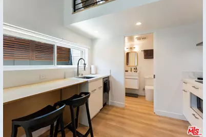 7807 Breen Ave, Los Angeles, CA 90045 - Photo 33
