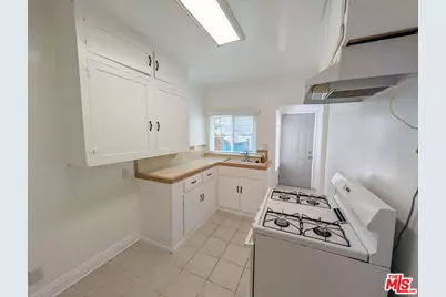 5942 Carlton Way, Los Angeles, CA 90028 - Photo 19