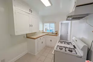 5942 Carlton Way, Los Angeles, CA 90028 - Photo 19