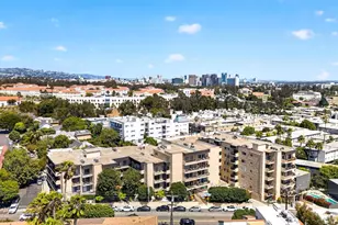 612 S Barrington Ave, Los Angeles, CA 90049 - Photo 45