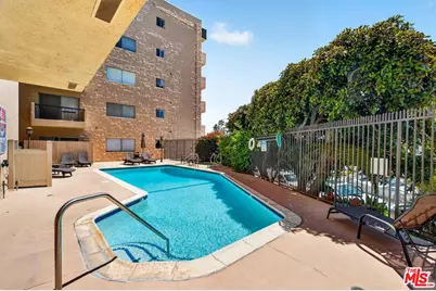612 S Barrington Ave #417, Los Angeles, CA 90049 - Photo 43