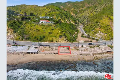 19922 Pacific Coast Hwy, Malibu, CA 90265 - Photo 13