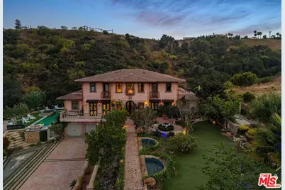 28305 Via Acero St, Malibu, CA 90265 - Photo 33