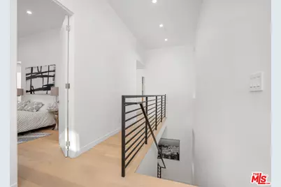 3949 N Glenalbyn Dr, Los Angeles, CA 90065 - Photo 15
