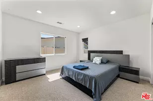 8817 Encino Ave, Los Angeles, CA 91325 - Photo 17