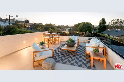 12035 Navy St, Los Angeles, CA 90066 - Photo 9
