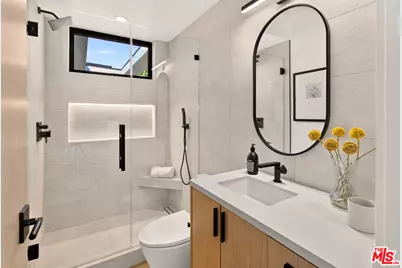 12035 Navy St, Los Angeles, CA 90066 - Photo 5