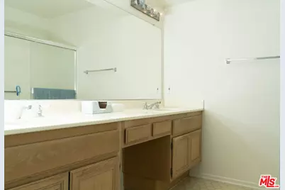 524 Ventura Ave, Corona, CA 92879 - Photo 9