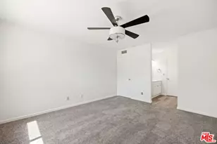 24817 Sand Wedge Ln, Santa Clarita, CA 91355 - Photo 11