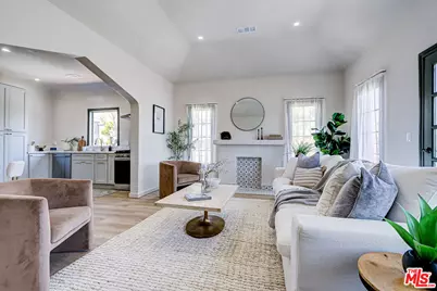 1801 S Sycamore Ave, Los Angeles, CA 90019 - Photo 11