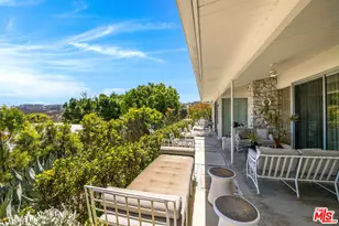 1331 Casiano Rd, Los Angeles, CA 90049 - Photo 5