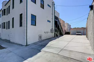 1801 S Sycamore Ave, Los Angeles, CA 90019 - Photo 29