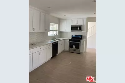 6451 Lubao Ave, Los Angeles, CA 91367 - Photo 3