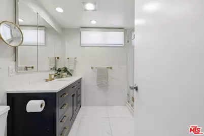 5220 Mary Ellen Ave, Sherman Oaks, CA 91401 - Photo 33