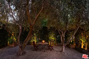 8713 Rangely Ave, West Hollywood, CA 90048 - Photo 25