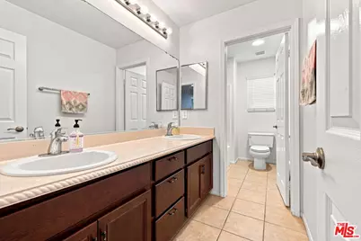 27259 Cloverhurst Pl, Canyon Country, CA 91387 - Photo 31