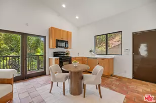 4099 Mandeville Cyn, Los Angeles, CA 90049 - Photo 43