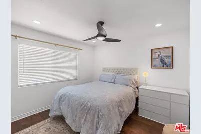 7825 Seaglen Dr, Huntington Beach, CA 92648 - Photo 43