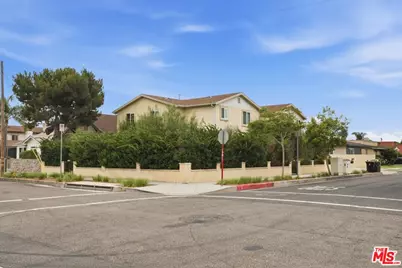 546 W Kelso St, Inglewood, CA 90301 - Photo 5