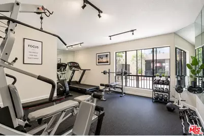 1750 Camino Palmero St #442, Los Angeles, CA 90046 - Photo 17