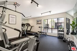 1750 Camino Palmero St, Los Angeles, CA 90046 - Photo 17