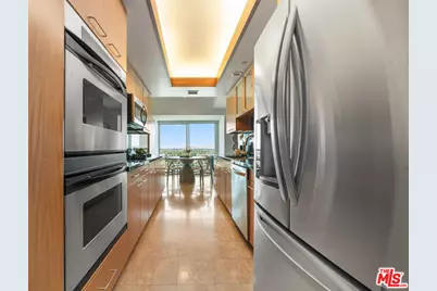 13600 Marina Pointe Dr #1904, Marina del Rey, CA 90292 - Photo 23