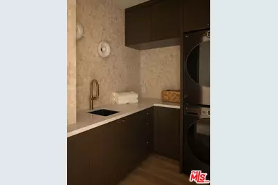 420 N Kings Rd, Los Angeles, CA 90048 - Photo 29