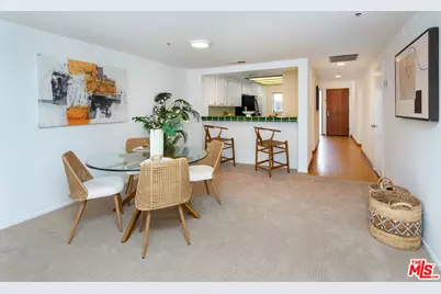 2960 Neilson Way #304, Santa Monica, CA 90405 - Photo 3