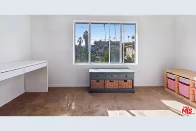 2651 Van Buren Pl, Los Angeles, CA 90007 - Photo 25