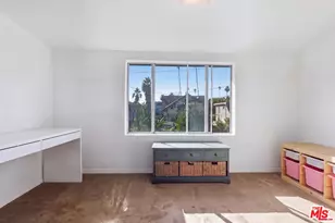 2651 Van Buren Pl, Los Angeles, CA 90007 - Photo 25