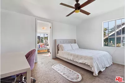 2651 Van Buren Pl, Los Angeles, CA 90007 - Photo 23