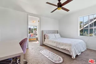 2651 Van Buren Pl, Los Angeles, CA 90007 - Photo 23