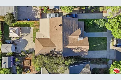 2651 Van Buren Pl, Los Angeles, CA 90007 - Photo 37