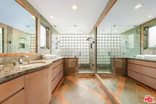 1058 Vista Grande Dr, Pacific Palisades, CA 90272 - Photo 37