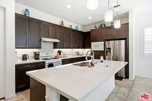 27659 Coral St, Romoland, CA 92585 - Photo 9