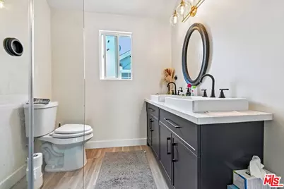 4806 7th Ave, Los Angeles, CA 90043 - Photo 11