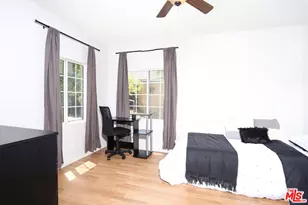 1379 W 37th Pl, Los Angeles, CA 90007 - Photo 29