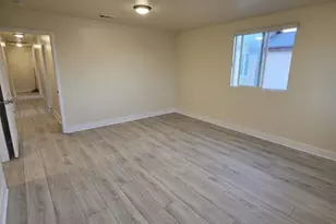 831 E 109th St, Los Angeles, CA 90059 - Photo 67