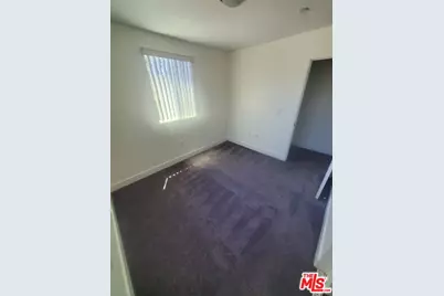 831 E 109th St, Los Angeles, CA 90059 - Photo 27