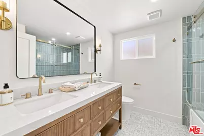 23205 Juniper Ave, Torrance, CA 90505 - Photo 25