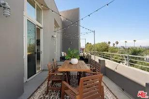 13320 Beach Ave, Los Angeles, CA 90292 - Photo 23