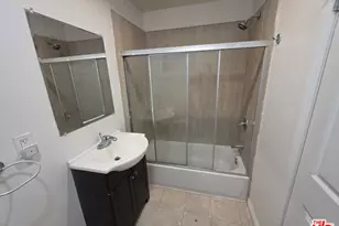 4422 S Wilton Pl, Los Angeles, CA 90062 - Photo 31