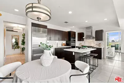 10800 Wilshire Blvd #403, Los Angeles, CA 90024 - Photo 21