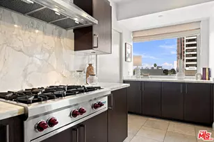 10800 Wilshire Blvd, Los Angeles, CA 90024 - Photo 15